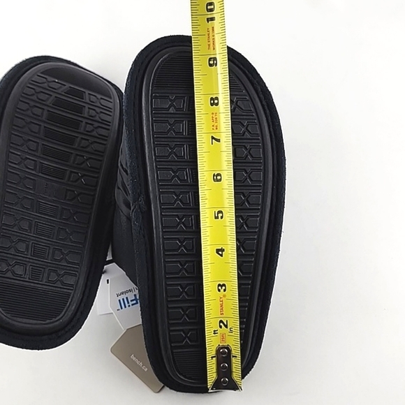 BENCH Kids Black Sherpa Quilted Puffer Slide On Slippers Fiber  Fill Size S / M - Picture 10 of 10